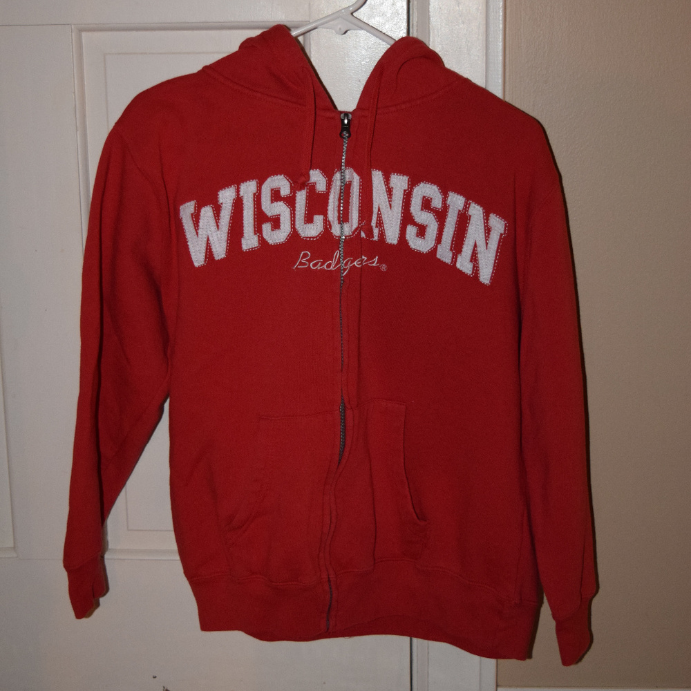 Wisconsin Badgers red hooded zip up sweater